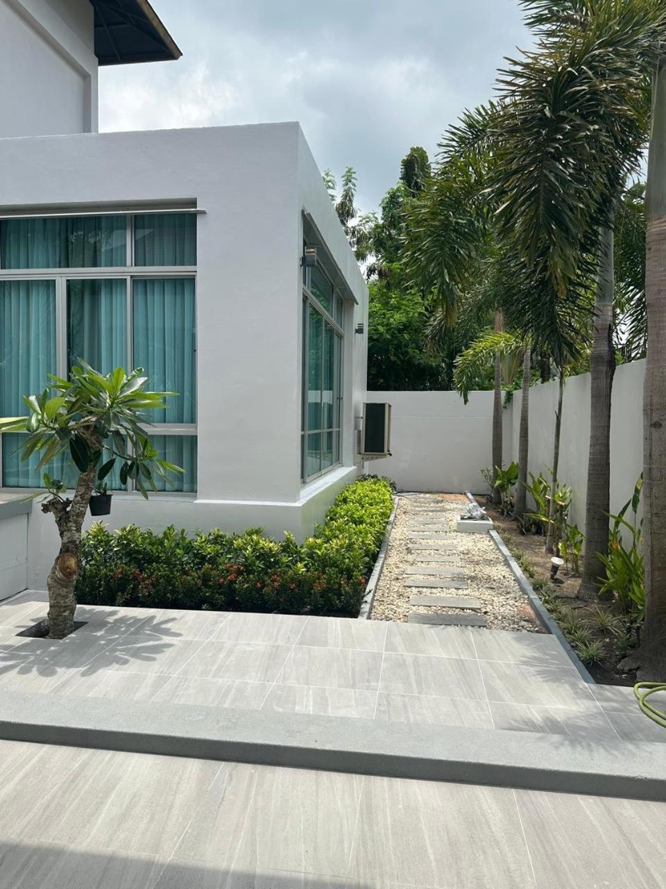 Holiday Pool Villa نا جومتين المظهر الخارجي الصورة