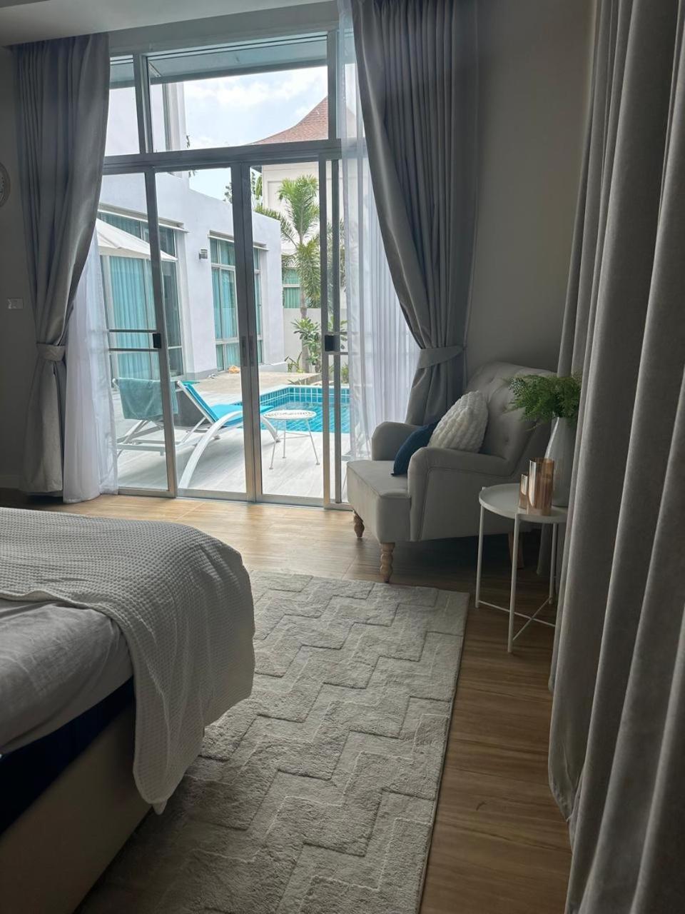 Holiday Pool Villa نا جومتين المظهر الخارجي الصورة